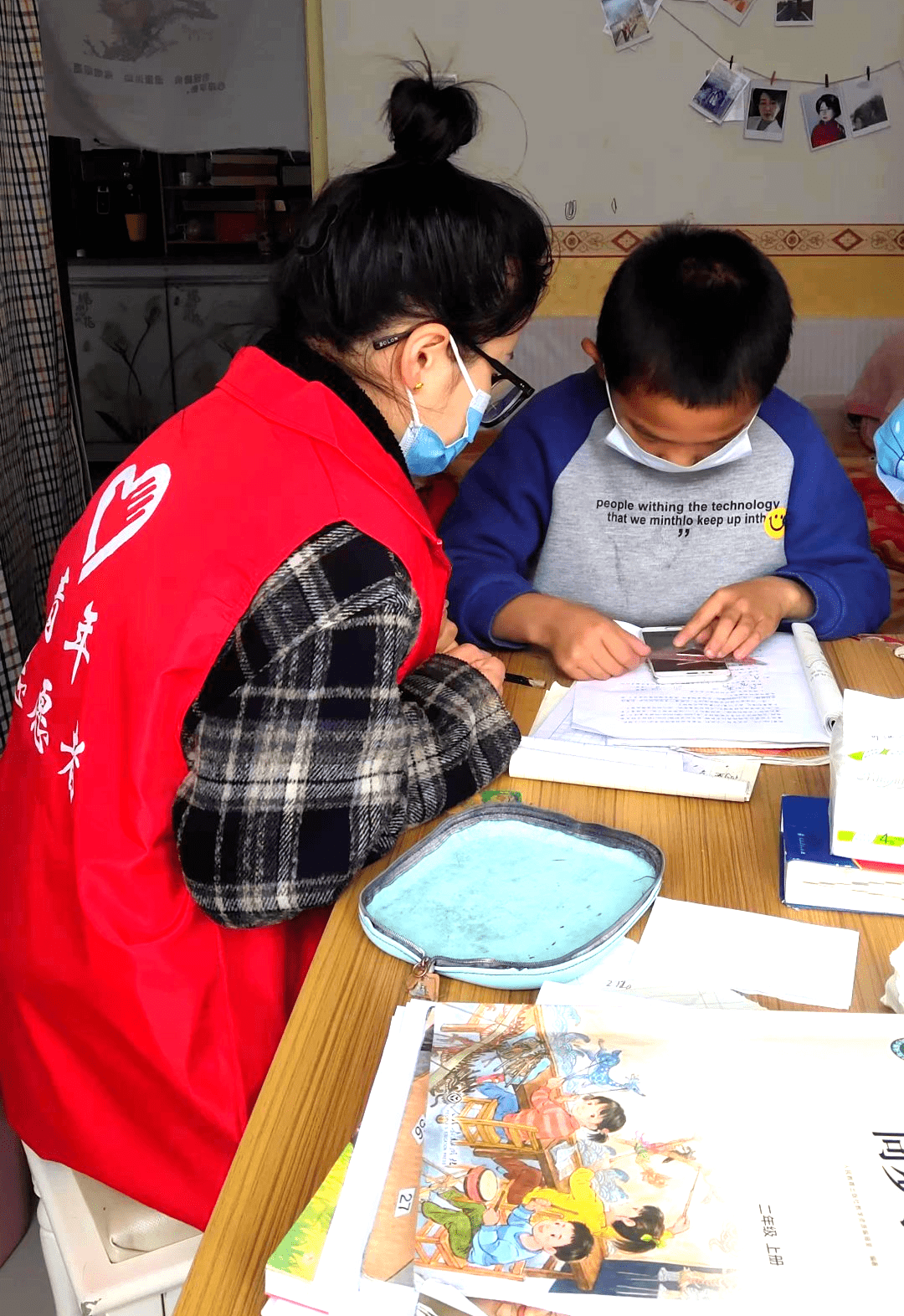 疫情一线人员子女上学补助政策，疫情一线医护人员子女教育补助申请指南